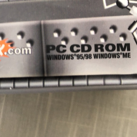 VINTAGE NWOT 2001 PARAMOUNT JIMMY NEUTRON BOY GENIUS THQ CD ROM WINDOWS ME -#504 - Picture 9 of 14